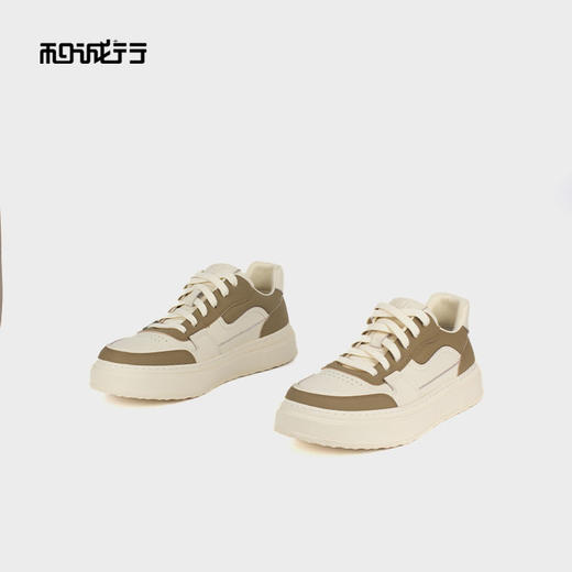 和诚行 2024春季新款舒适透气真皮休闲鞋男鞋百搭厚底板鞋1050121 商品图3