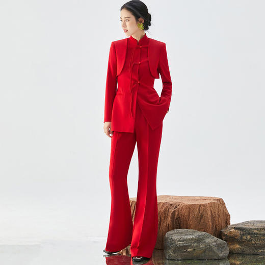IWY/扶摇系列 新中式国风红色西装外套女年会主持套装秋冬高端改良唐装西服FYC238+FYP239 商品图3