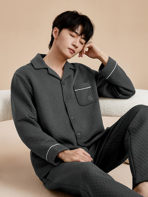 康妮雅男式长袖长裤开襟套装 商品图2