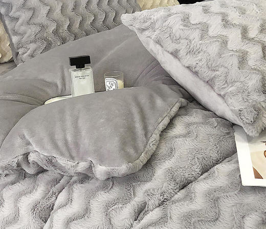 【专柜-多样屋】多样屋牛奶绒四件套保暖加厚床单床笠被罩被套绒绒床单 商品图6