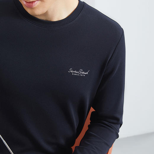 【含莫代尔】柒牌男士长袖T恤春季新款时尚休闲柔软舒适圆领上衣	126T73110 商品图2