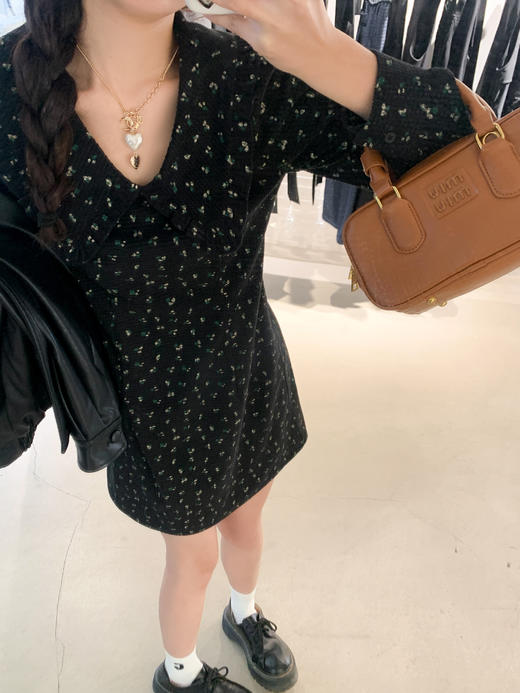 <曾小咸推荐>  娃娃领黑色碎花连衣裙  商品图5
