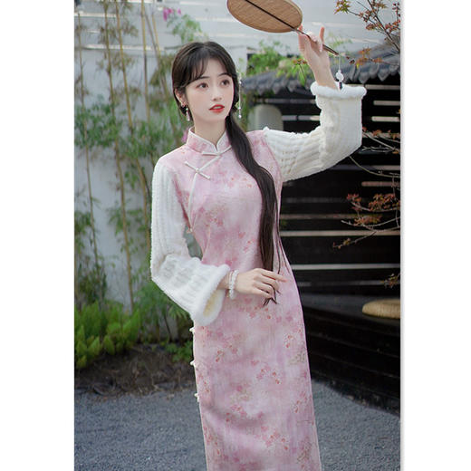 麂皮绒绣花加绒全开襟大袖时尚改良旗袍GX-35536 商品图0