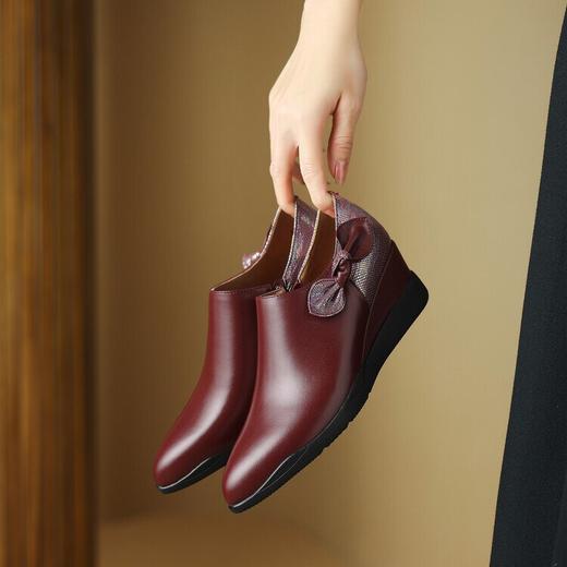 【预售5天】软底妈妈鞋，牛皮中跟尖头粗跟马丁靴深口鞋BXJ-379-2 商品图1
