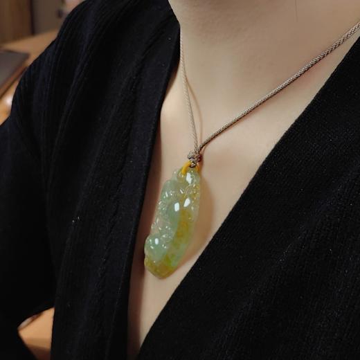 翡翠“鸿运当头龙牌”挂件 商品图4