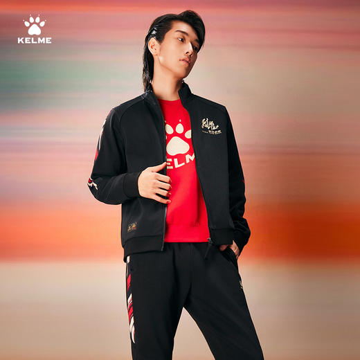 卡尔美春季新款有球必应系列针织外套 商品图2