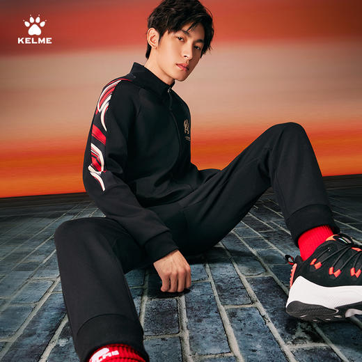 卡尔美春季新款有球必应系列针织外套 商品图1