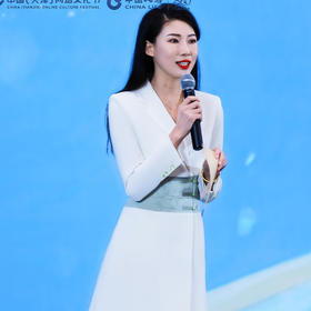 IWY/新款白色新中式播音主持人正装女复古国风连衣裙气质演讲服装FYQ236-W