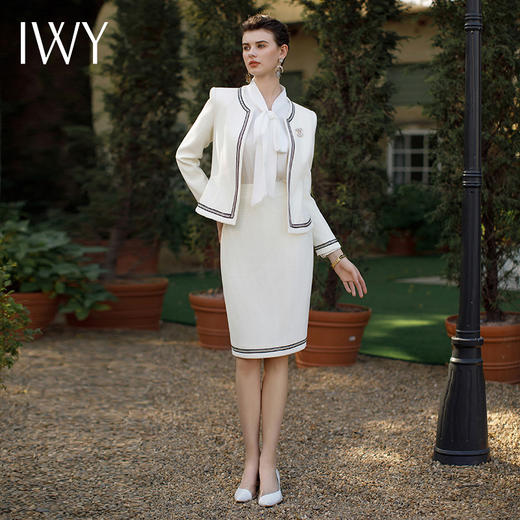 IWY/气质白色小香风短款外套职业裙秋冬小个子西装半裙法式名媛工作服CS1943 商品图0