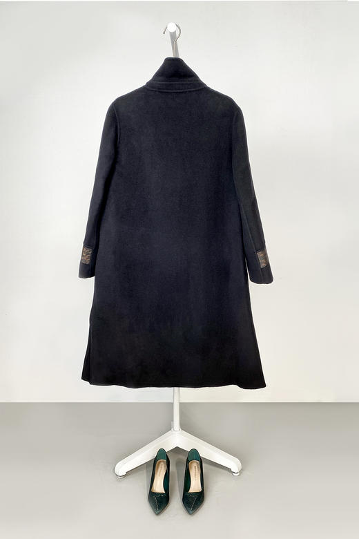 青骊色、漆黑色绵羊毛大衣LZ6C01 商品图9