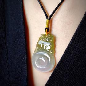 翡翠“貔貅招财进宝牌”挂件