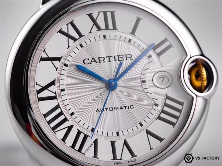 V9卡地亚蓝气球W69009Z3复刻表间金款评测（金色刮花不露白）