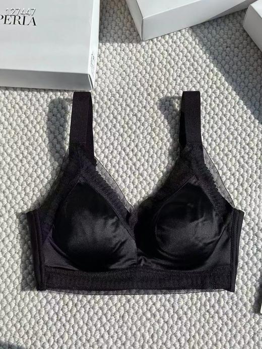 出口原单内衣 商品图3