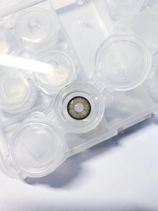 Milcacon半年抛·NO.35 Black碎冰银河/NO.36 Blue北欧钻蓝/NO.37 Brown古埃金棕·14.5mm大着色·韩产2片 商品图2