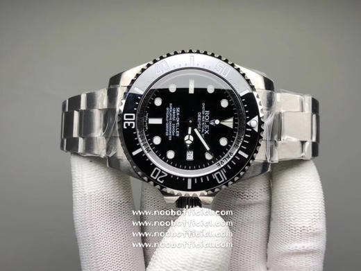 NOOB定制版王炸神器海使型系列m136660-0004黑鬼王：新版鬼王夜明珠相较老款会微微下沉，拆解原装数据，目前独家做到下沉工艺同步正品 整个手表基于正品original 原版开模的复刻版本❕❕❕ 商品图4