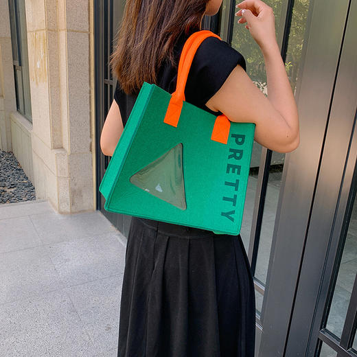 「颜值派！19.9元包邮」网红毛毡包人民邮政毛毡手提包 大容量手提袋托特包伴手礼品袋箱包 商品图2