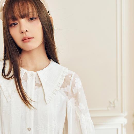 两三事梦呓者甜美绣花镂空肩蝴蝶结a字连衣裙 商品图2