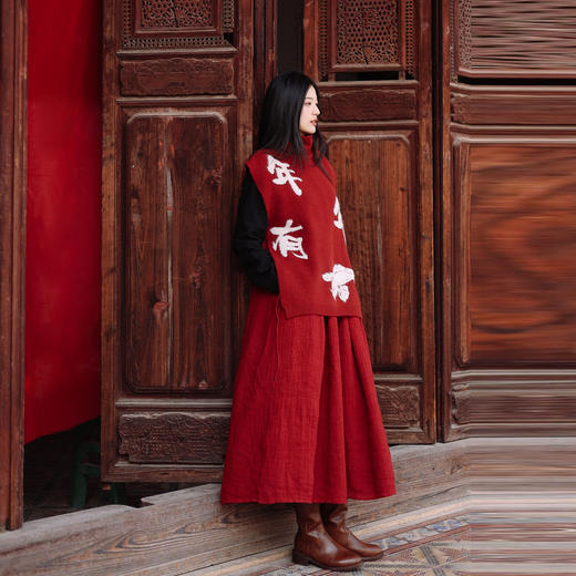 绽放008朵/【年服系列】高领亚麻棉黑红拼色双层宽松棉麻连衣裙 商品图0