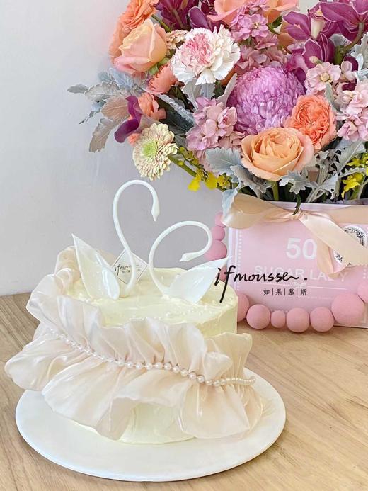 「创意定制」氛围感白天鹅 拉糖天鹅 提前三天预订 商品图0