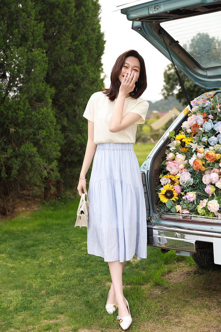 火桐hooton 设计款不规则冠乐绉半裙YT2054