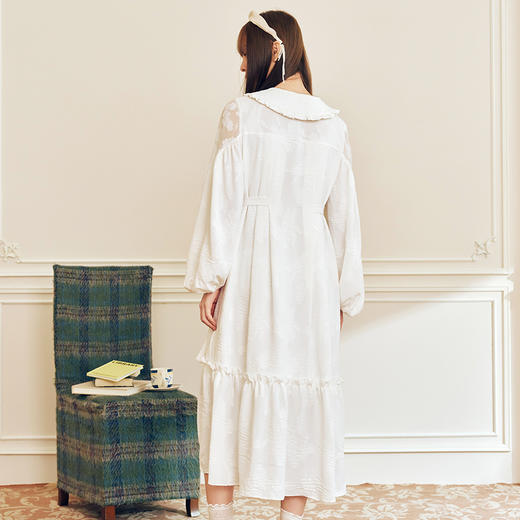 两三事梦呓者甜美绣花镂空肩蝴蝶结a字连衣裙 商品图4