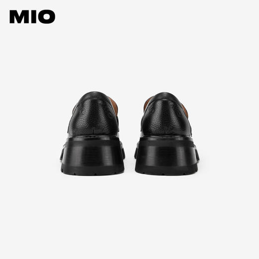 MIO米奥春季圆头粗跟乐福鞋牛皮革复古压纹舒适厚底单鞋女M241515537 商品图4