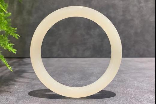 【御珠宫坊】白玉手镯57.3mm 商品图0