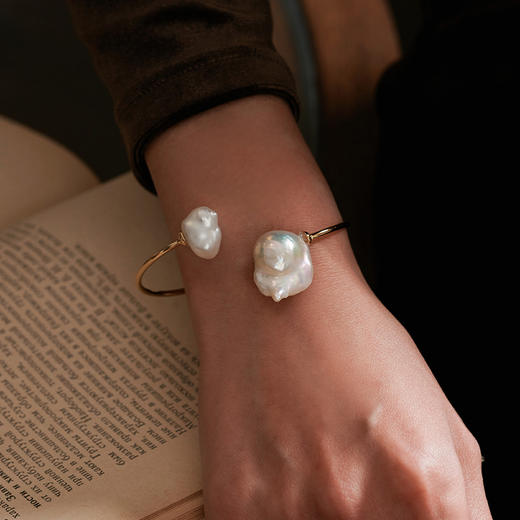 Manreya玛芮雅“塞纳河畔”金包银巴洛克珍珠手镯复古法式手链 商品图9