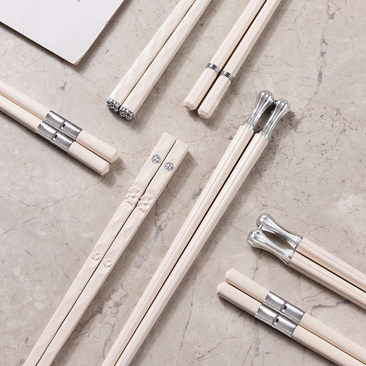 「10双装！让吃饭更放心」抗jun合金筷子丨不变形不掉色 防滑筷尖 夹取轻松省力z 商品图3