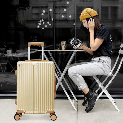 维多利亚旅行者商旅多功能拉杆箱行李箱旅行箱登机箱720 商品图6