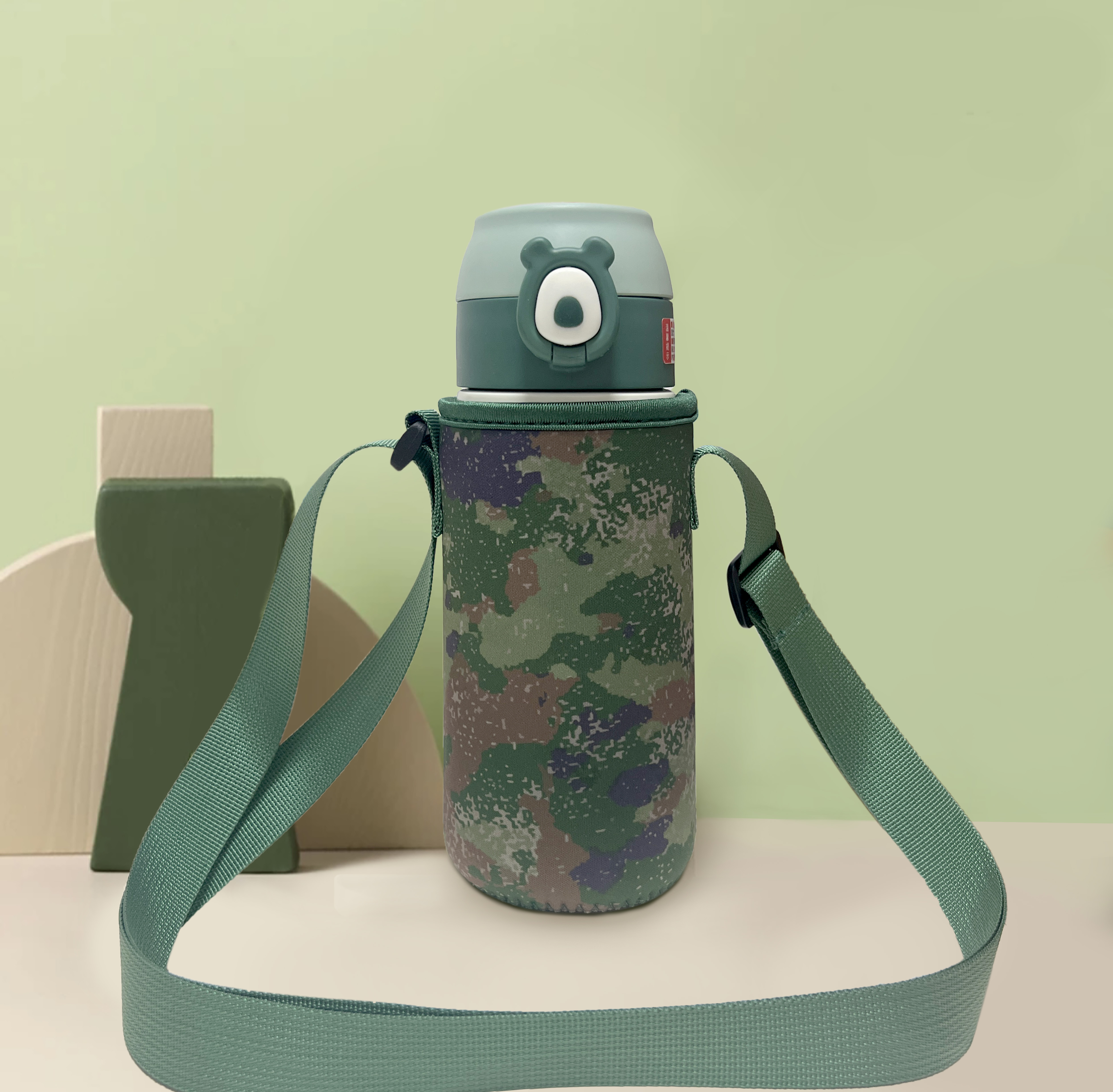 新款《棒娃娃》316L食品级不锈钢  带吸管儿童保温杯  直筒杯身  特制杯套  专为棒娃娃打造