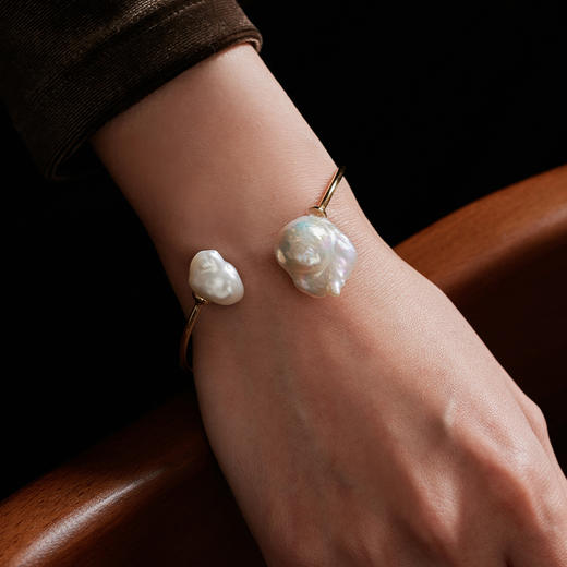 Manreya玛芮雅“塞纳河畔”金包银巴洛克珍珠手镯复古法式手链 商品图5