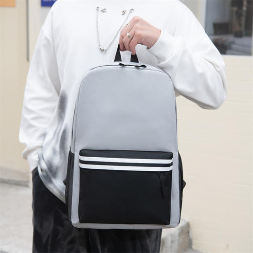 卓尔仕2024新款大容量休闲双肩包（五色可选）多层空间 耐磨面料 弹性透气肩带 随心远行 商品图0