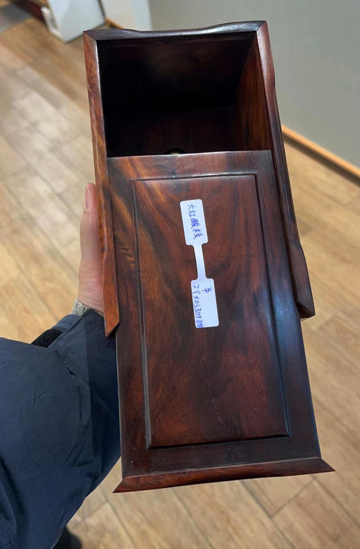 纸巾盒°大红酸枝（开裂特价处理） 商品图3