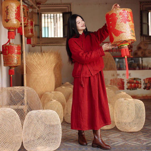 绽放008朵/【年服系列】高领亚麻棉黑红拼色双层宽松棉麻连衣裙 商品图1