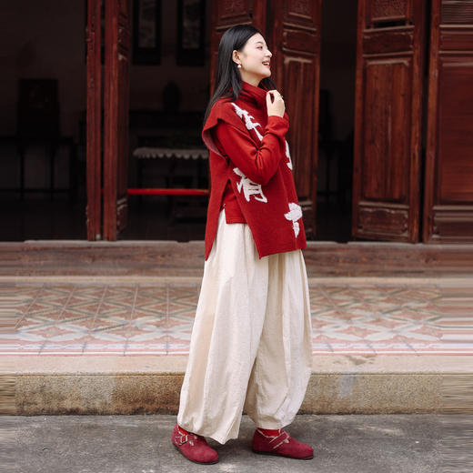 绽放011朵/【年服系列】年年有鱼提花浣熊绒高领无袖设计背心马甲 商品图2