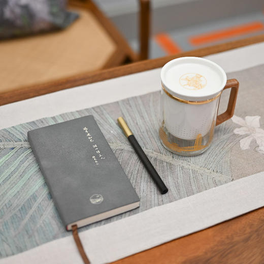 羽诗制造出品 笔润流年城市杯笔记本签字笔礼盒套装 商品图0