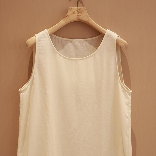 【抖音专属】【春满人间系列】宽肩吊带裙（24718076-凝脂） 商品图2