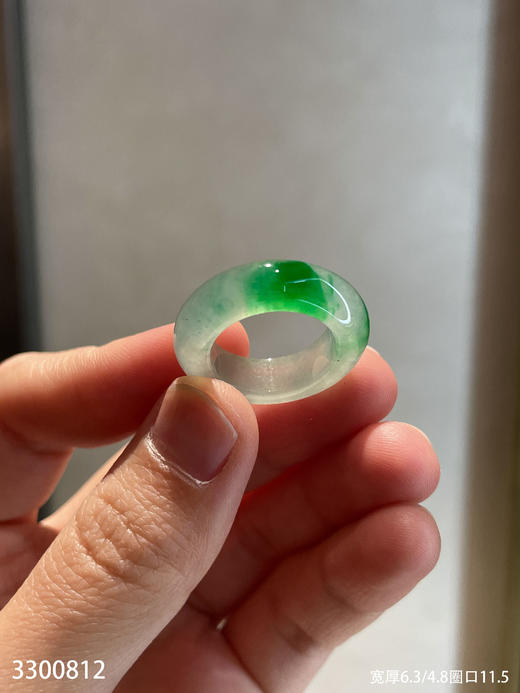 3300812，飘翠扳指。具体价格微信咨询 商品图2