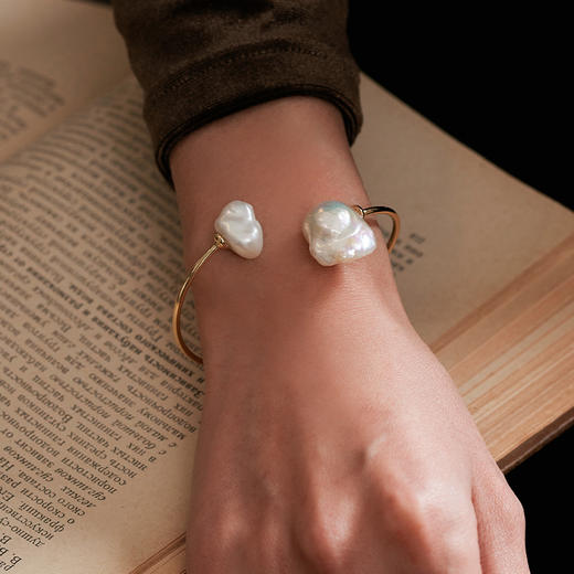 Manreya玛芮雅“塞纳河畔”金包银巴洛克珍珠手镯复古法式手链 商品图8