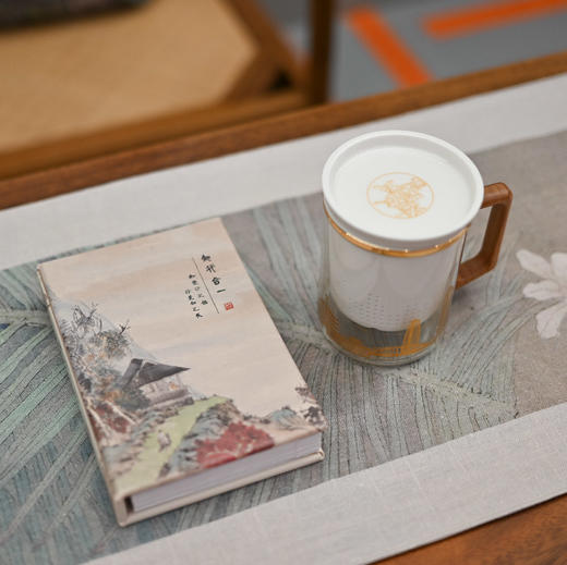 羽诗制造出品 挑灯诵书城市杯书灯礼盒套装 商品图1