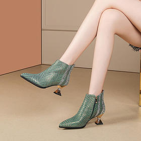 【预售5天】新款法式小短靴，女羊皮及踝靴水钻高跟皮靴尖头粗跟春秋单靴子PLGZ-D86-10