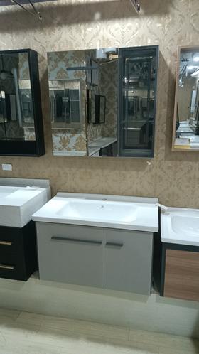 HT浴室柜 A62-80 配48陶瓷盆