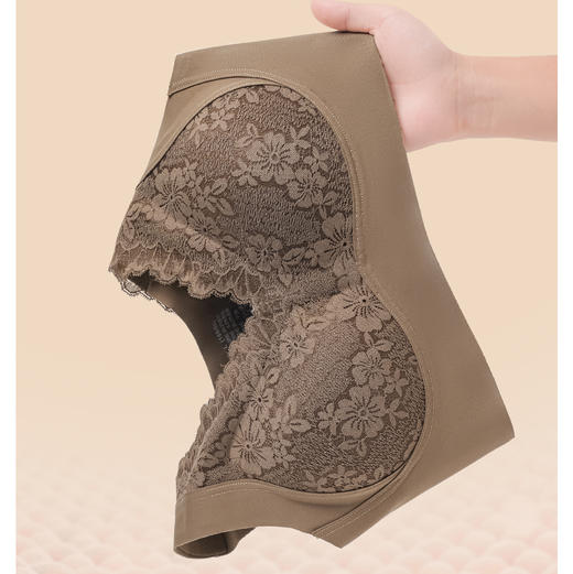 【买一送一 轻梵蓄热保暖内衣】 宽肩设计无痕侧边蓄热保暖背心文胸 轻盈无痕温暖 亲肤透气高弹 蕾丝聚拢上托收副乳半固定杯V领 商品图4