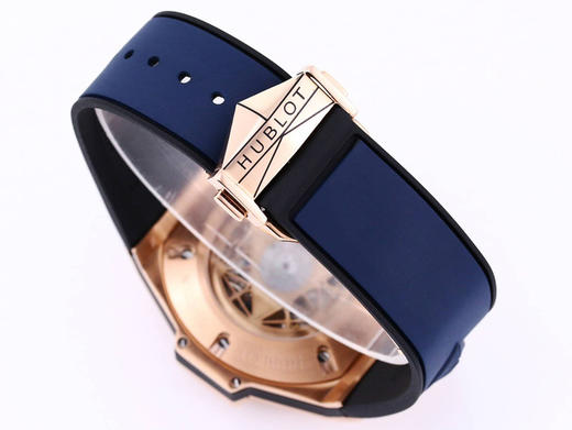 NOOB  FACTORY 宇舶(恒宝)HUBLOT全新Big Bang Sang Bleu II 刺青腕表  再次与知名刺青工作室Sang Bleu合作，推出又款利用几何图形巧妙构思的刺青ll腕 商品图14