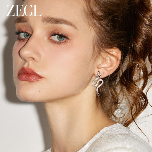 ZEGL设计师龙吟系列龙年本命年耳环女秋冬高级感耳钉新年银针耳饰 商品图4