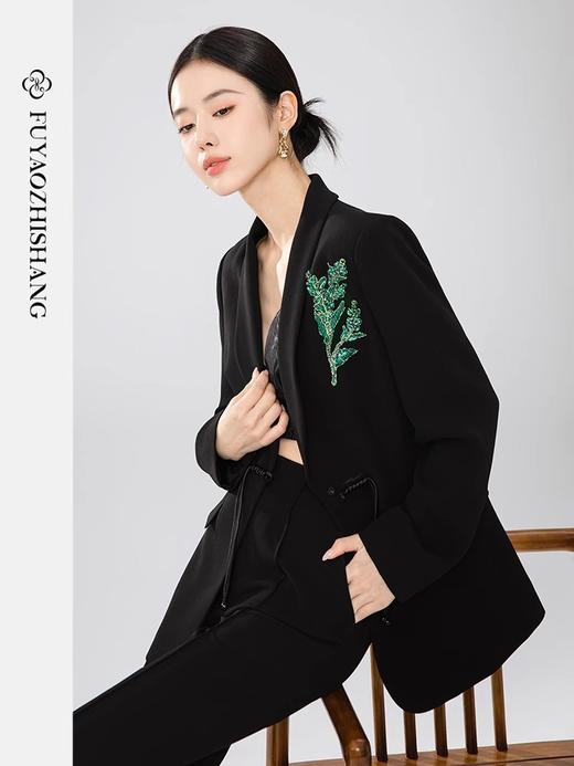FUYAO扶摇 气质新中式国风套装女2024新款盘扣外套阔腿裤西服工装 商品图2