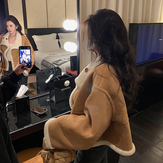 今年流行羊羔毛外套一体棉服高级感超好看小众女装外套新款8821 商品图5