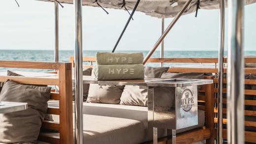 泰国普吉岛【皇帝岛+珊瑚岛 黑珍珠号巨型双体帆船派对一日游~不用早起 |丰富餐食| 往返接送|中文服务】 商品图7