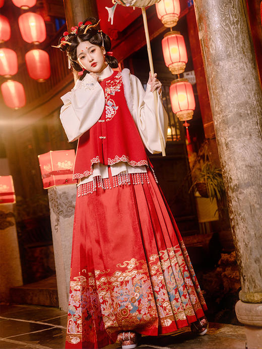 【重回汉唐金玲珑】原创马面裙明制汉服女款 商品图2